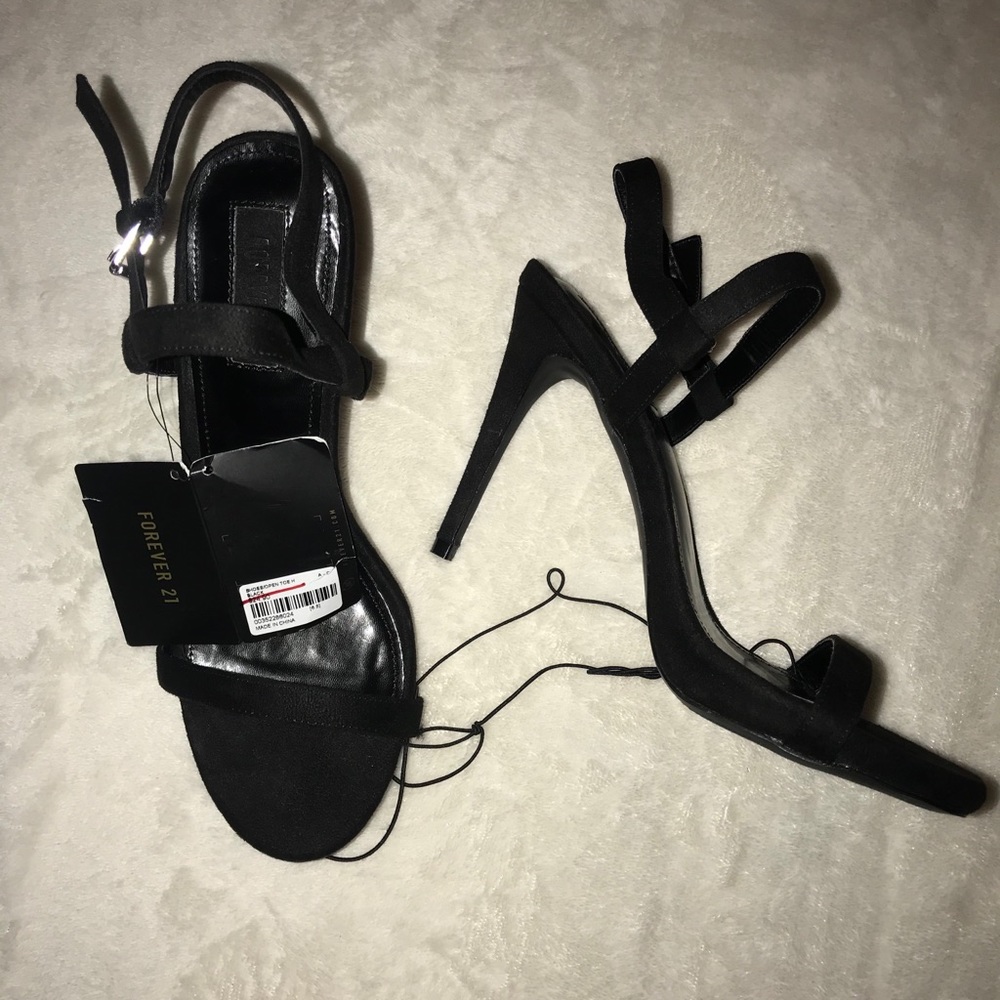 Sexy black open toed heels